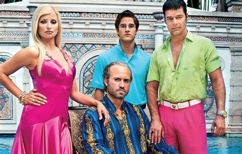 l'omicidio di versace serie|American Crime Story 2: L’assassinio di Gianni Versace è ora .